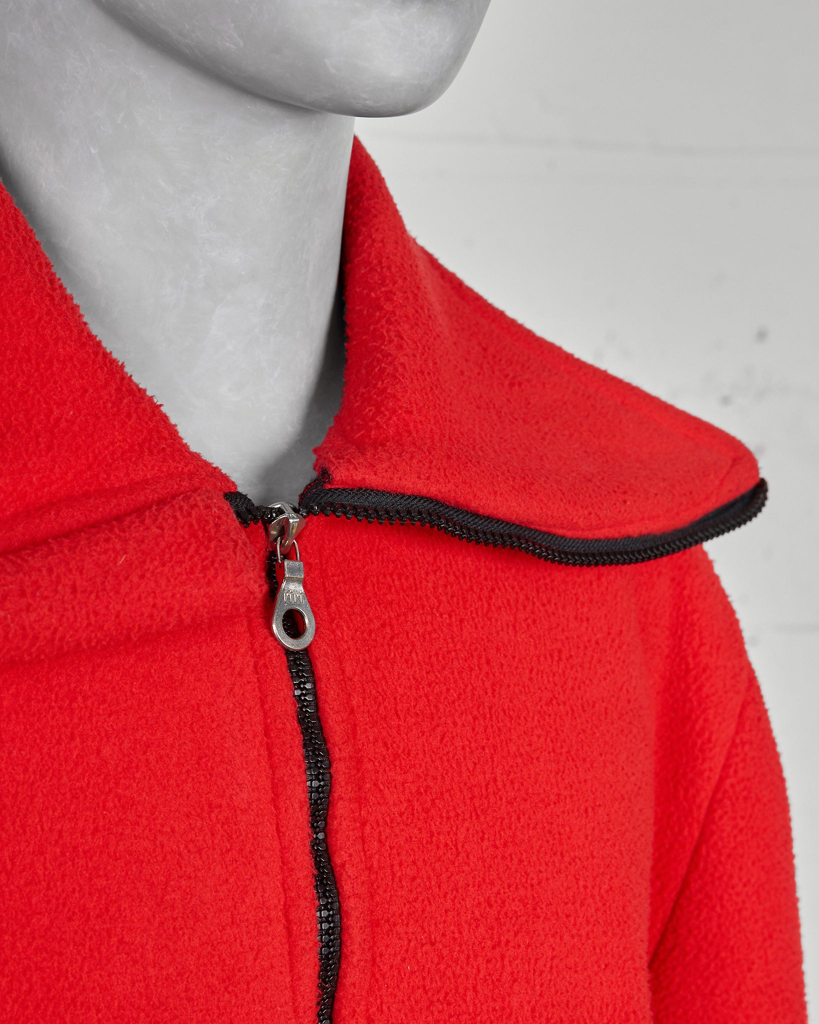 Vexed Generation Red Fleece High-Neck Ninja Jacket - 1997 neck detail photo